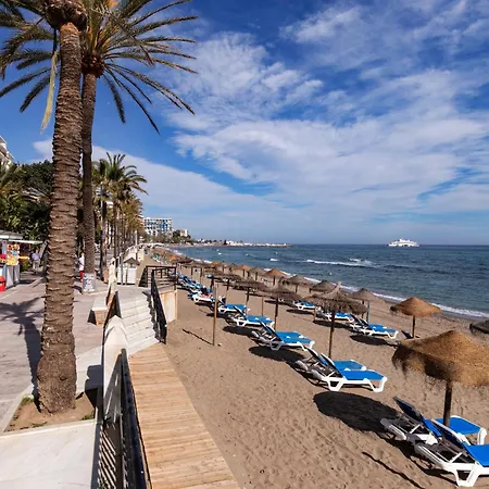 Patio Andaluz - Jardines 434 Marbella