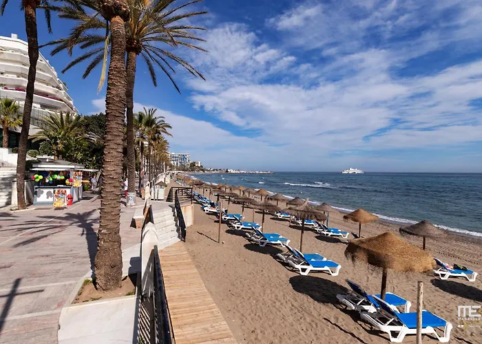 Patio Andaluz - Jardines 434 Marbella