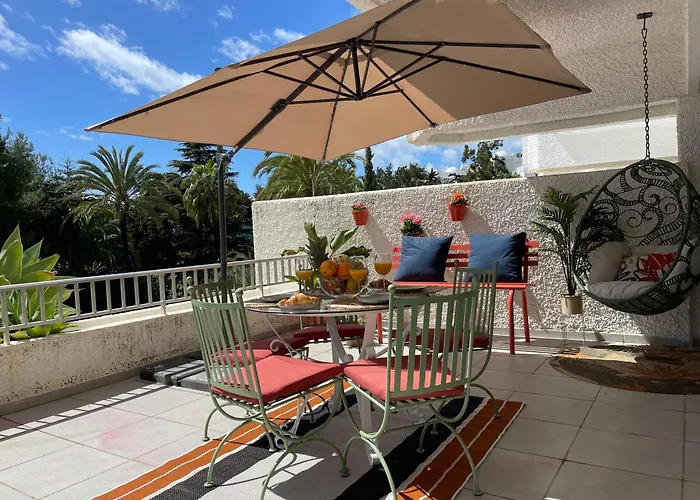 Patio Andaluz - Jardines 434 Marbella